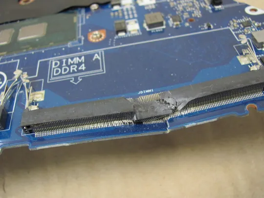 594-13  материнська плата AAZ60 LA-C461P  i5-6300U SR2F0  для Dell Latitude E7470  7470 оригінал в Україні