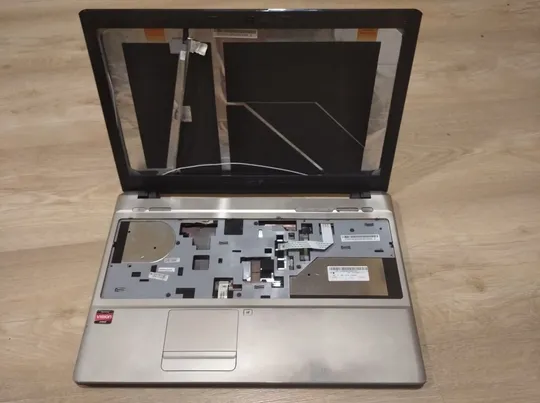 Корпус ноутбука Acer Aspire 5538G весь в зборі з петлями Ціна