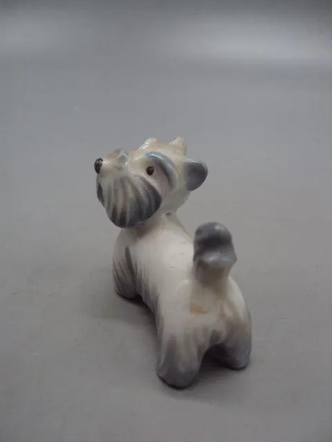 Фигура фарфор миниатюра Германия корона MO собака терьер собачка щенок размер 4,3х4,7 см №14038 Недорого