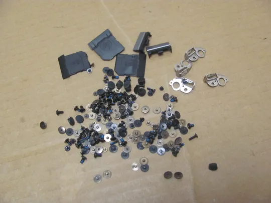 номер0927-9 комплектуюче гвикти заглушки для HP EliteBook 840 740 745 G1 G2 ZBOOK 14 G2 оригінал Ціна