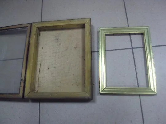 Киот для иконы 25 х 20 см, толщина 5,2 см, внутр. под икону 18,6 х 13,6 см №2980 З аукціону