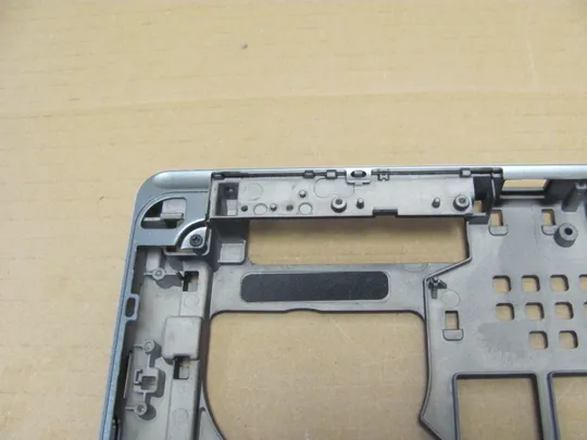 номер0999-3 Кришка дно піддон корпуса Нижний корпус (дно) для ноутбука Низ AM1DJ000401 0HGRKM для Dell Precision 7710 7720 оригінал Де купити