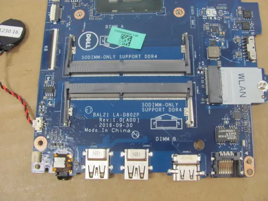ногмер0205-1 материнська плата,Mainboard,Материнка,Основна плата,Системна плата,Плата системи,Laptop motherboard,мамка, ноутбучна плата BAL21 LA-D802P i7-7200u для  Dell Inspiron 5567 5767 15 15R  Оригінал Недорого