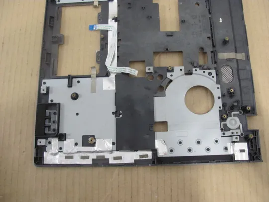 87-14 Кришка панель палмрест 13N0-B6A0B01 для LENOVO IdeaPad Z710 оригінал Інтернет-аукціон