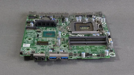 Купити материнская плата miniITX DELL OptiPlex 7040M(D10U) USFF (s1151, SR2C5 (Q170), 2xDDR4, M.2, Desktop/