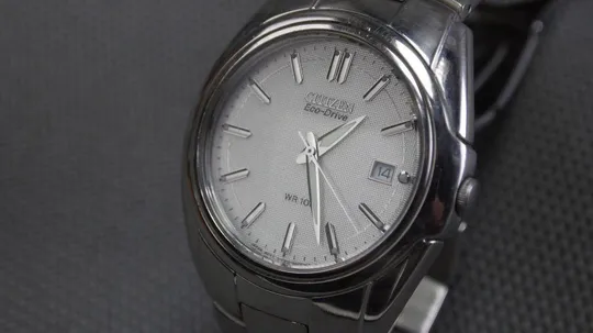 CITIZEN Eco-Drive 100м.цельнолитая нержавейка белый циферблат model: F810-S005345 HST Ціна