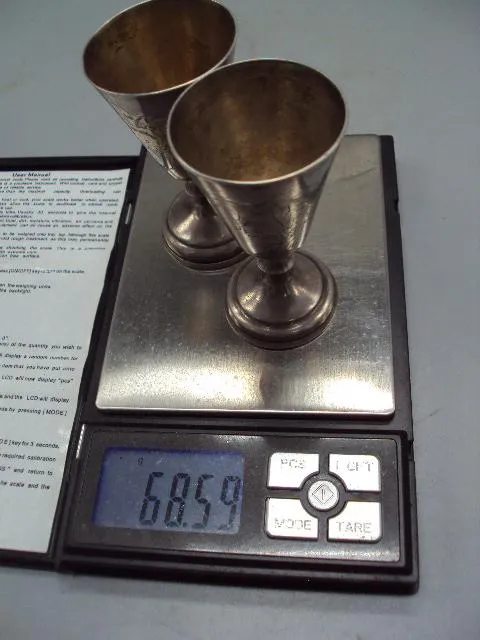 Рюмки стопки резьба виноград, груши и яблоки серебро 875 голова М3 вес 68,59 г рюмка лот 2 шт №14319 Де купити