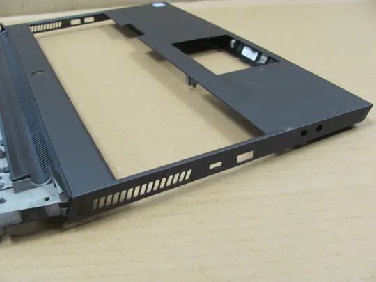 767-1 Кришка панель палмрест 0036Y0 AM2F1000701  для Dell Alienware Area 51m  оригінал Де купити