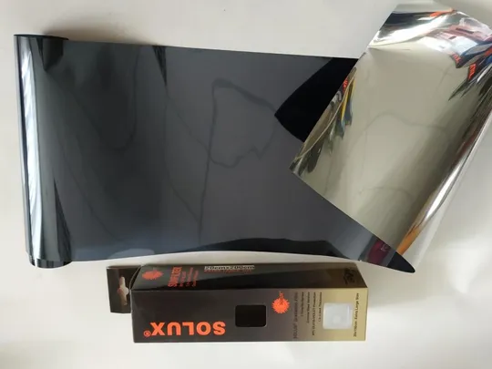 Пленка на лобовое стекло SOLUX Black/Silver 300см Ціна