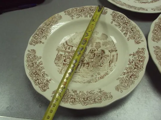 тарелка керамика Англия карета лот 3 шт со сколами (две глубокии) №772 Недорого