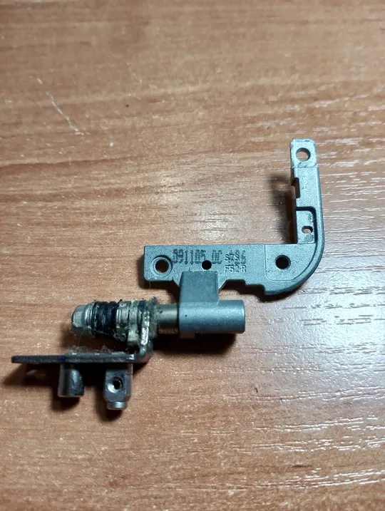 Asus K50AB шарнир правой петли f52-r Ціна