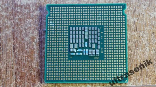 Купити 10шт. 4x ядерных Intel Core 2 Quad Xeon X5355 (аналог Core™2 Quad Q8400) 2.66GHz/8M/1333MHz 120W Вжив LGA