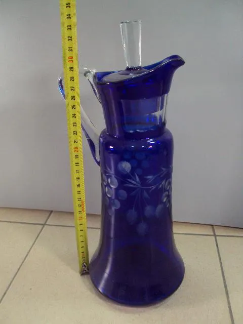 Кувшин графин старый синее стекло виноград высота 30 см, с крышкой 33,5 см №12042 З аукціону