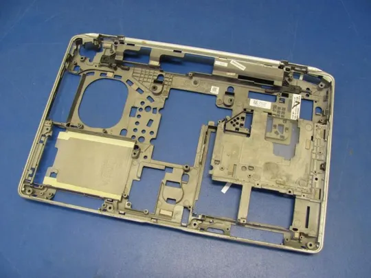 Купити номер0002-7 Кришка (дно, корито, піддон) корпуса 0J79XG для DELL LATITUDE E6330 оригінал