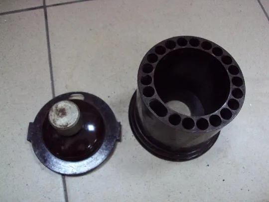 Сигаретница карболит винтаж ссср высота 9 см, диаметр 9 см №15021 Інтернет-аукціон