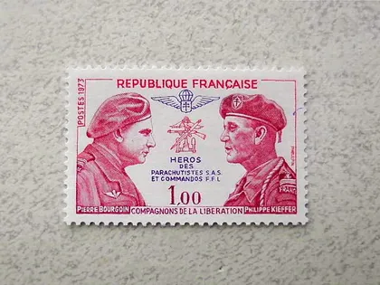 фото, Поштова марка Франція " Військові " 1973 рік **