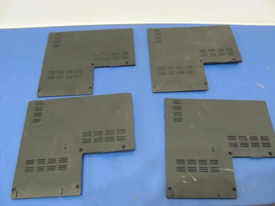 №77-1 сервісна кришка 13GNZW10P050-1 13N0-JWA0501 для Asus K72D оригінал З аукціону