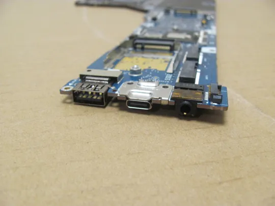 номер0978-5 материнська плата Mainboard Материнка Основна плата Системна плата Плата системи Laptop motherboard мамка  ноутбучна плата  HDC50 LA-L882P  i7-12850HX SRLGH для Dell Precision 7670 оригінал Продаж