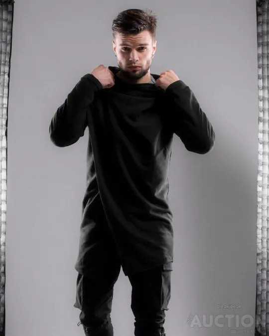 Унісекс мантія Ri колір чорний З аукціону