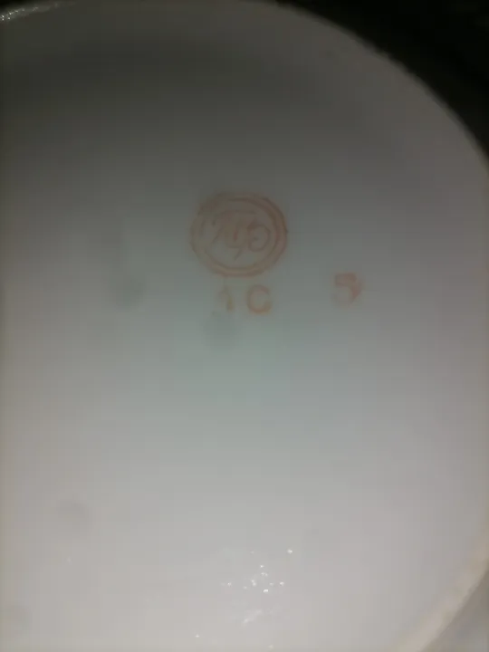 Продам фарфоровые тарелки времен СССР З аукціону