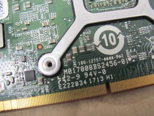 номер0382-9 відеокарта 07024K  Nvidia Quadro M2200M N17P-Q3-A1 4GB  для Dell Precision 7510 7520 P53F  оригінал Де купити