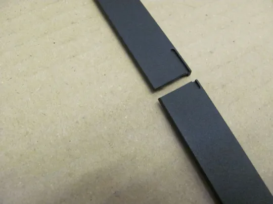 557-7 рамка матриці 13N0-RLA0Q11 13NB04X6AP0211 для Asus R515 R515M R515S X553 оригінал Недорого