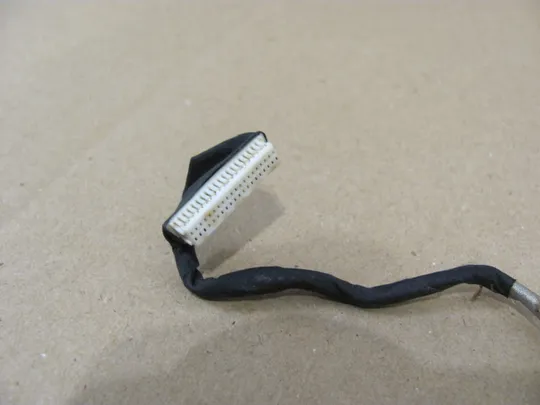 407-16 шлейф BA39-01166A   для  Samsung NP305 NP305E7A  305E NP300E7A, NP300E7Z NP300   оригінал З аукціону