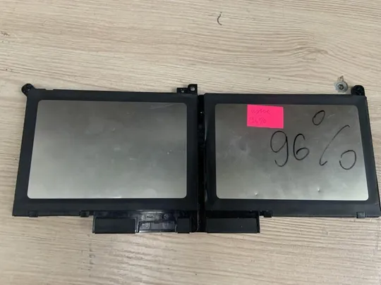 12 DELL F3YGT Износ: 96 % Latitude 7280, 7290, 7380, 7390, 7480, 7490, E7280, E7290, E7380, E7480 Ціна