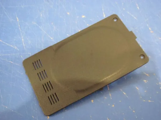 №229-18 сервісна кришка FA04I000K00 для Toshiba QOSMIO X300 X305 оригінал Ціна