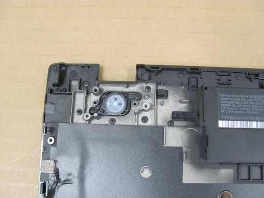 номер0126-2 Кришка панель палмрест 460.0CW06.0003 01YR481 для Lenovo Thinkpad T580 P52S  оригінал Характеристики