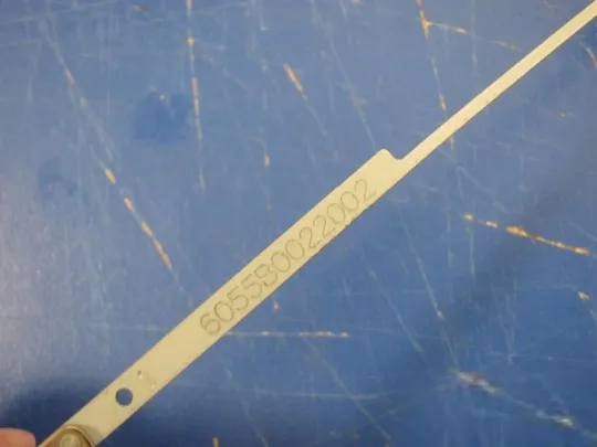 номер0117-9 кріплення матриці з петлями для HP ELITEBOOK 2570P оригінал Інтернет-аукціон