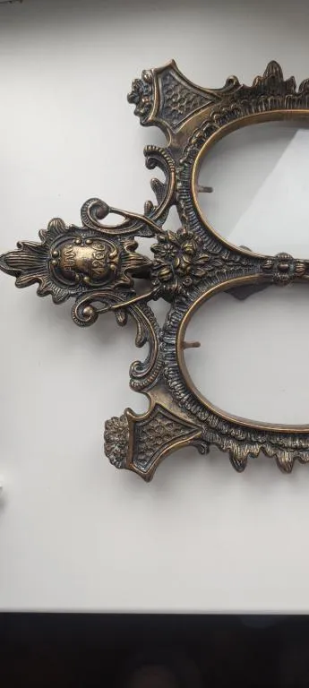 ! Антикварная рамка на 2 фото начала 20 века, редкая, большая из бронзы 1906 г kf348 Характеристики