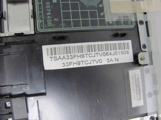 номер1077-3 Кришка панель палмрест та тачпад 33FH9TCJTV0 для  FUJITSU A555 A359 корпус топкейс Верхня панель палмрест cover-C оригінал На торгах