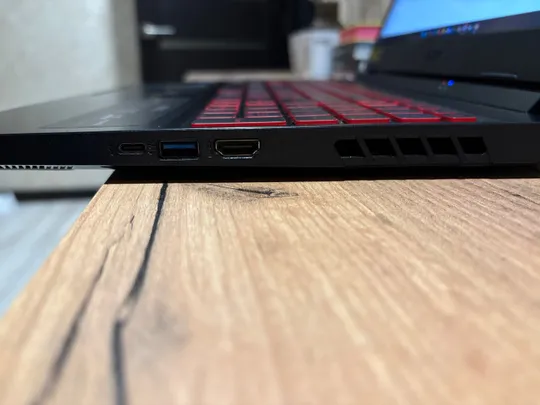 Купити Acer Nitro 5, RTX 1650, i5 11400h, 1,5 TB памʼяті