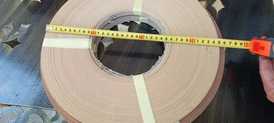 Крайка паперова мебельна з клеєм 20 мм , одним лотом. З аукціону