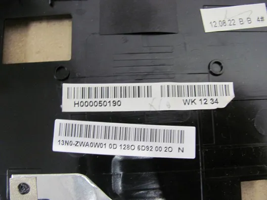 503-4 Кришка панель палмрест тачпад 13N0-ZWA0W01 для Toshiba Satellite C850, C850D оригінал Характеристики