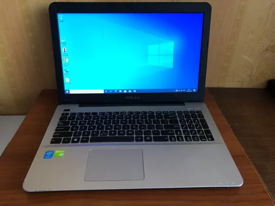 Ноутбук Asus R556L i3-5010U/8gb/HDD 1TB/Intel HD5500+GF920/3,5 години З аукціону