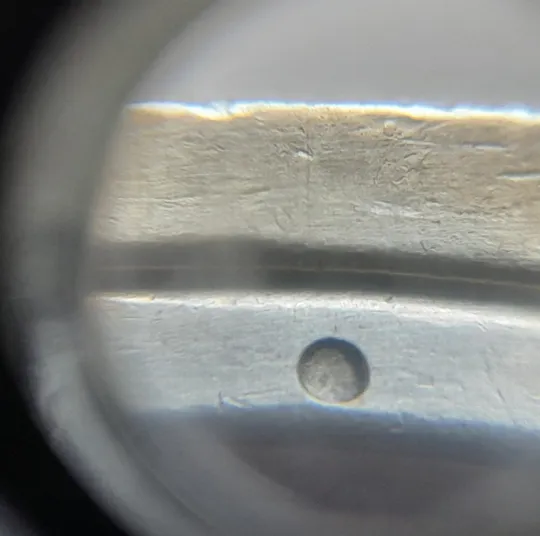 (8020) 1 гривня 2006 непрочекан (відсутність крапки на гурті між 2006 та ОДНА) (1 гривна 2006 брак) З аукціону