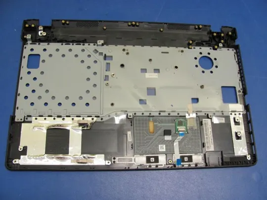 Купити №18-4 Кришка панель палмрест та тачпад 33FH9TCJTV0 для FUJITSU LIFEBOOK A555 оригінал