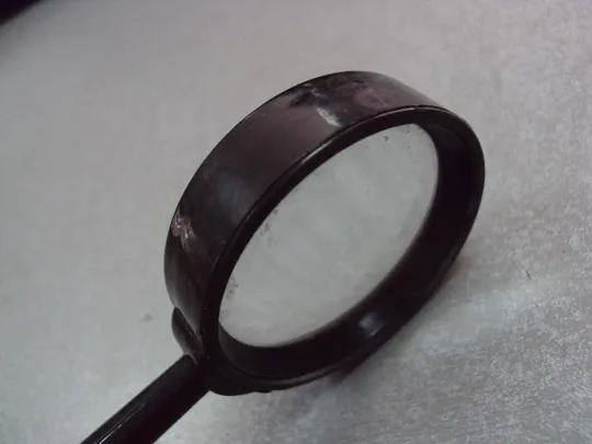 Линза ручная лупа увеличительное стекло длина 11,5 см, диаметр 5,3 см №11732 З аукціону