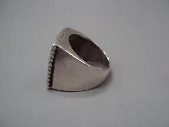 Женское кольцо перстень квадрат белые вставки серебро 925 проба вес 8,58 г 16,5 размер №15583 Інтернет-аукціон