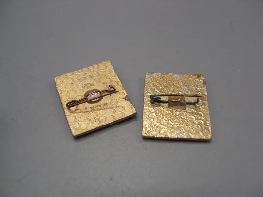 Знак Герб Литовская сср Литва ссср серп и молот лот 2 шт №17520 З аукціону