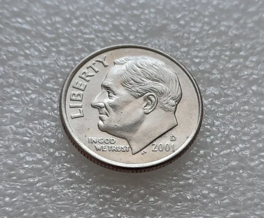 (8097 ря) 1 дайм 2001 D США (10 центів 2001) З аукціону