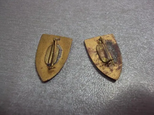знак брестская крепость лот 2 шт №10696 Продаж