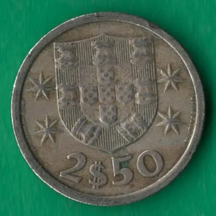 фото, 2,5 ескудо 1967 року Портуґалія [КВ]