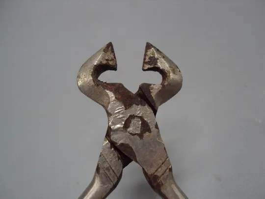 Щипцы для колки сахара кусачки сердечко Артель имени Чехова длина 10 см №15666 Де купити