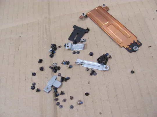 697-44 комплектуюче гвинти  для Dell Latitude 7300 E7300 оригінал Де купити