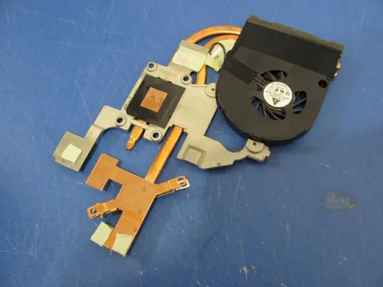 №164-9 система охолодження AT0C6005DR0 для TRAVELMATE 5740 5741 5742 Aspire 5552 5552G 5551 оригінал Ціна