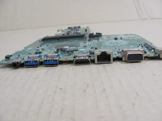 номер0231-12 материнська плата,Mainboard,Материнка,Основна плата,Системна плата,Плата системи,Laptop motherboard,мамка, ноутбучна плата DA0ZYWMB6E0 SR1EK i3-4005U для ACER Aspire  ES1-711 ES1-731 ES1-771   оригінал Продаж