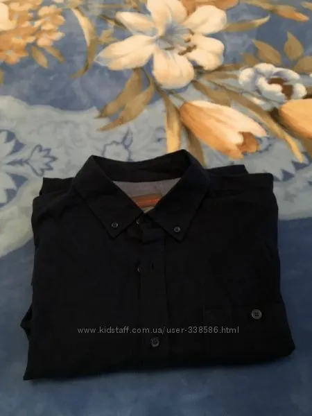 Продається сорочка чоловіча приємна бавовна. З аукціону